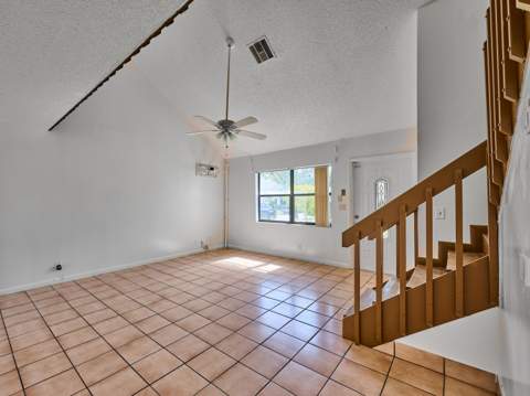 57 Peachtree Place, Boynton Beach FL - photo 14 of 44