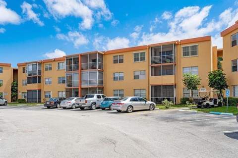 4324 NW 9th Avenue #6-2D, Deerfield Beach FL - photo 10 of 11