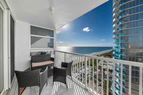 1370 S Ocean Boulevard #1703, Pompano Beach FL - photo 13 of 37