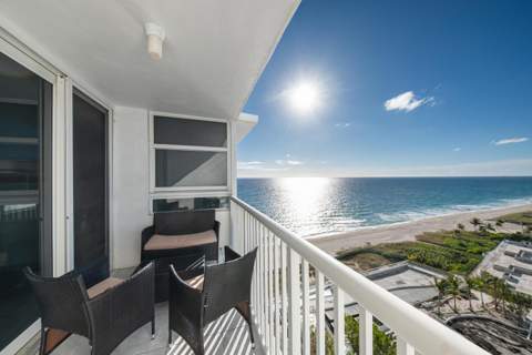 1370 S Ocean Boulevard #1703, Pompano Beach FL - photo 12 of 37