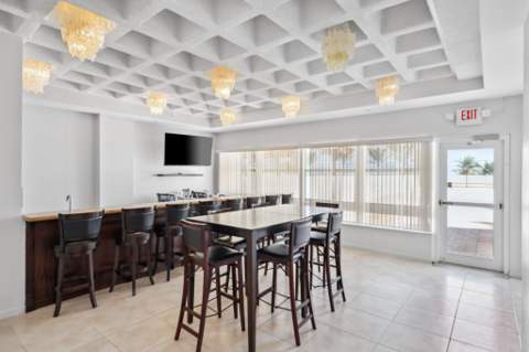 1370 S Ocean Boulevard #1703, Pompano Beach FL - photo 23 of 37