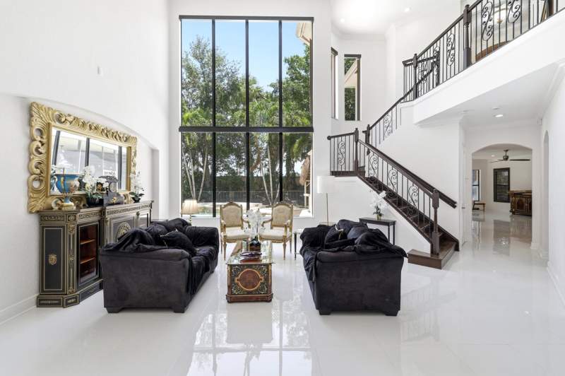 6 bedroom Single Family Residence at 10594 Versailles Boulevard, Versailles, Wellington — photo 5
