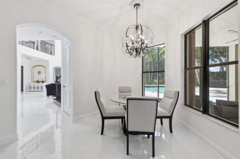 10594 Versailles Boulevard, Wellington FL - photo 14 of 57