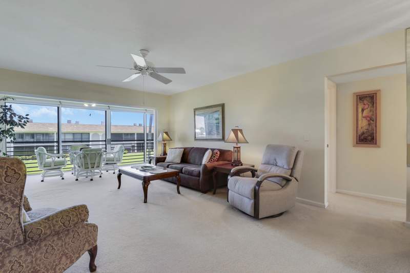 2 bedroom Condominium at 755 Saturn Street #I206, Jupiter Inlet Condo, Jupiter — photo 2