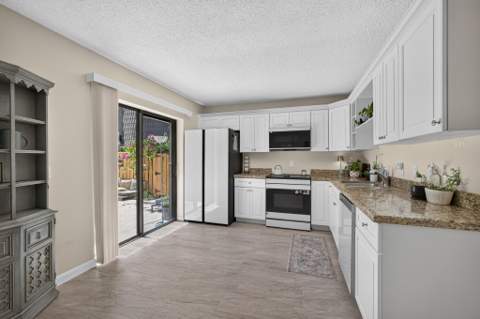 5107 51st Way, West Palm Beach FL - photo 14 of 40