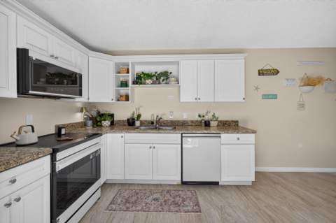 5107 51st Way, West Palm Beach FL - photo 15 of 40