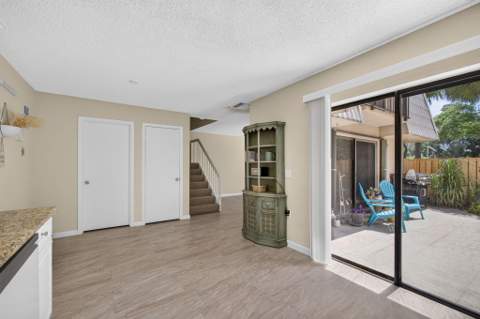 5107 51st Way, West Palm Beach FL - photo 17 of 40