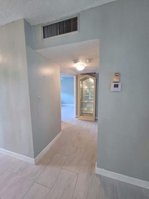 5071 W Oakland Park Boulevard #109, Lauderdale Lakes FL - photo 14 of 23