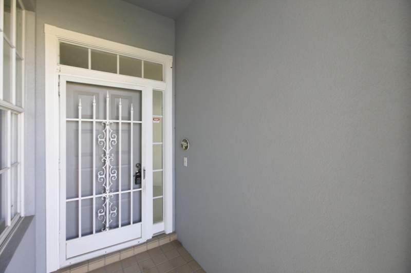 3 bedroom Single Family Residence at 240 NW Bentley Circle, Lakes At St Lucie West Plat No 22, Port St. Lucie — photo 5