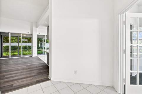 240 NW Bentley Circle, Port St. Lucie FL - photo 6 of 34