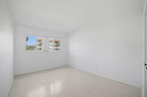 111 Doolen Court #110, North Palm Beach FL - photo 22 of 31