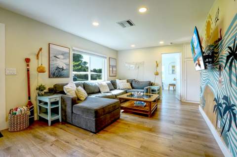 3444 NE Sandra Drive, Jensen Beach FL - photo 13 of 44