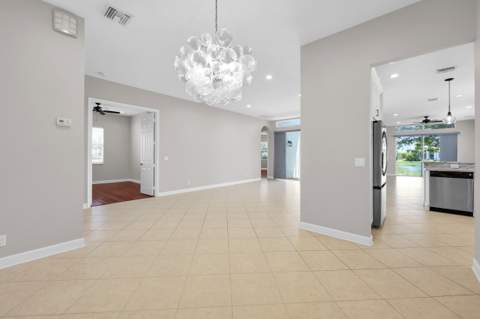 104 NW Willow Grove Avenue, Port St. Lucie FL - photo 10 of 78