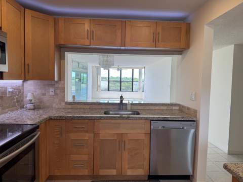 2766 S Carambola Circle #406, Coconut Creek FL - photo 6 of 39