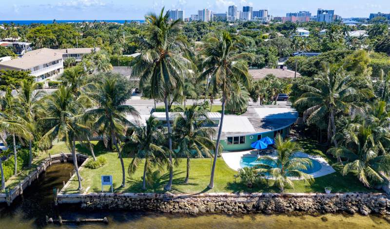 4 bedroom Single Family Residence at 2605 N Riverside Drive, Hillsboro Shores Sec, Pompano Beach — photo 5