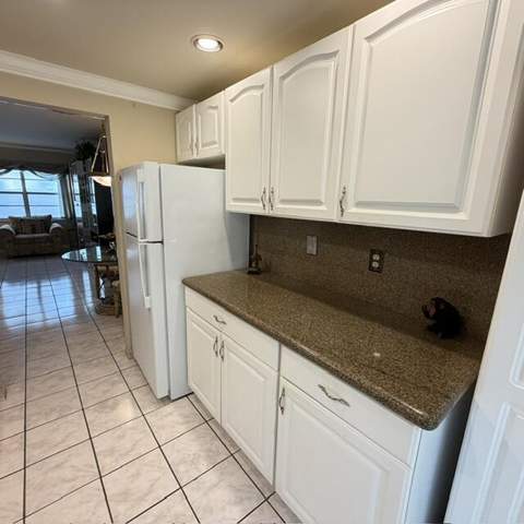 6 Abbey Lane #104, Delray Beach FL - photo 10 of 18