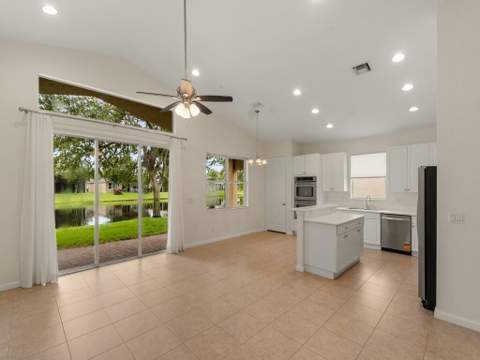 2287 SW Newport Isles Boulevard, Port St. Lucie FL - photo 13 of 48