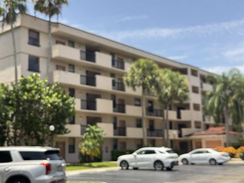 2 bedroom Condominium at 2766 S Carambola Circle #406, Applewood Village Ii-D Condo, Coconut Creek — photo 1