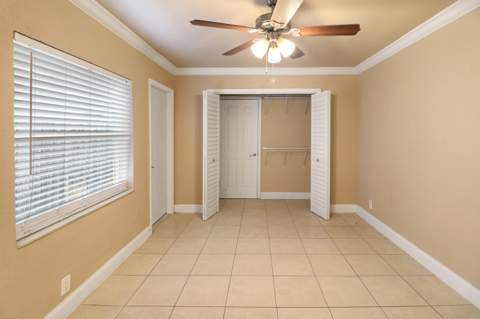 5249 NE 4th Terrace, Oakland Park FL - photo 12 of 29