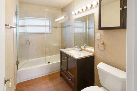 5249 NE 4th Terrace, Oakland Park FL - photo 18 of 29