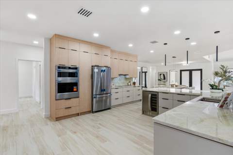460 Glenbrook Drive, Atlantis FL - photo 20 of 68