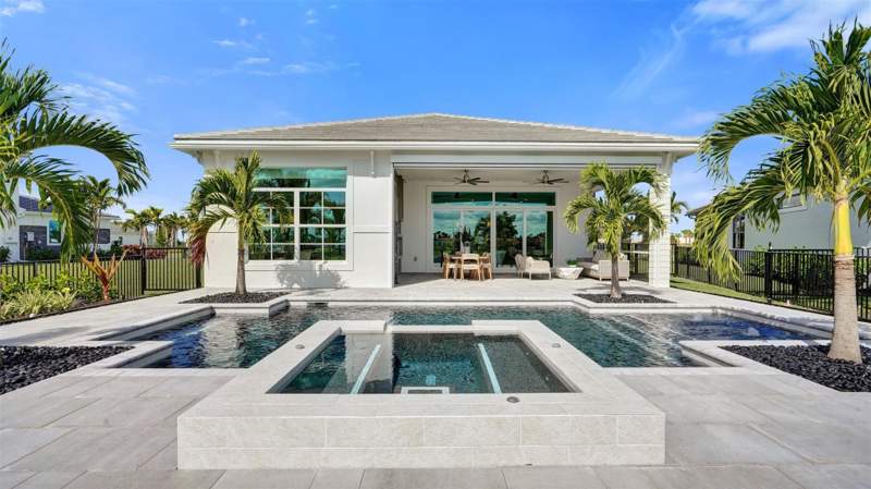 2 bedroom Single Family Residence at 14076 Bastille Street, Esprit at Avenir, Palm Beach Gardens — photo 2
