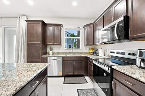 16381 Mirabell Mnr Lane, Westlake FL - photo 10 of 42