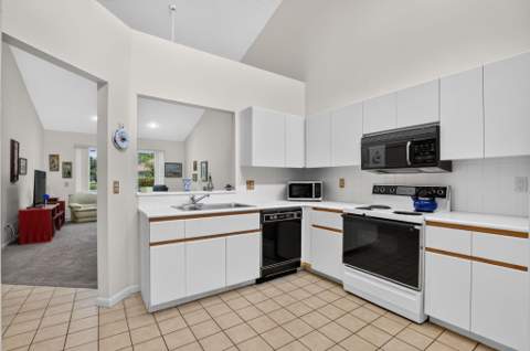 10410 Plaza Centro, Boca Raton FL - photo 7 of 32