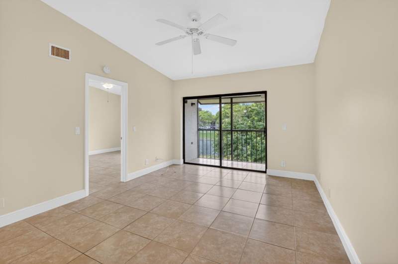 2 bedroom Condominium at 21943 Remsen Terrace #207, Kensington Walk Condo, Boca Raton — photo 2