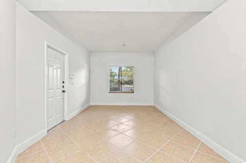 2107 Anchor Court, Fort Lauderdale FL - photo 17 of 60