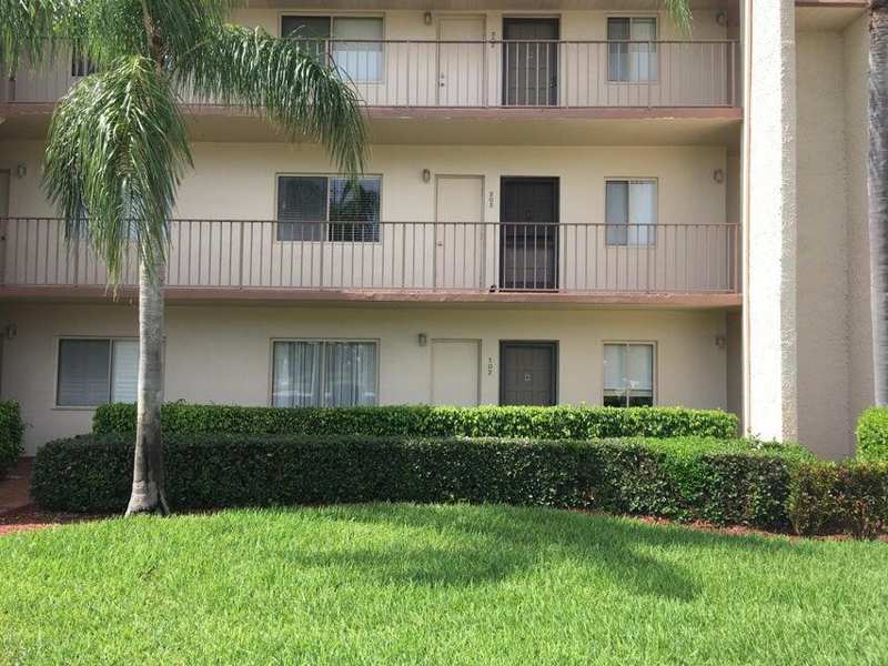 2 bedroom Condominium at 4070 Tivoli Court #202, Fountains Of Palm Beach Condo 7, Lake Worth — photo 1