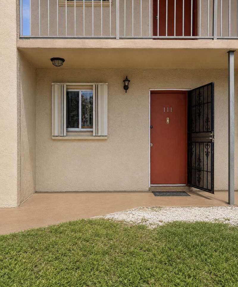 2 bedroom Condominium at 6120 Forest Hill Boulevard #111, Forest Hill Gardens Condo, West Palm Beach — photo 3