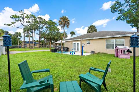 5483 Club Circle, Haverhill FL - photo 20 of 21
