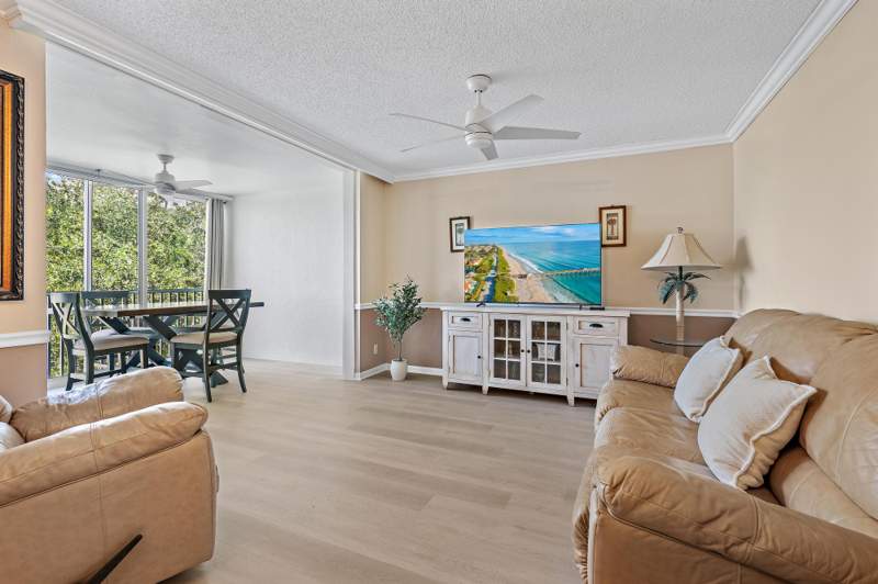 1 bedroom Condominium at 353 S US Highway 1 #B308, Jupiter Bay One Thru Six Condo, Jupiter — photo 4