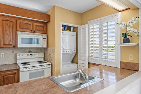 353 S US Highway 1 #B308, Jupiter FL - photo 9 of 30