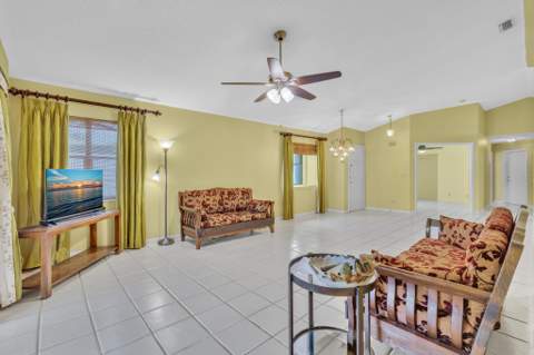 4787 Brighton Lakes Boulevard, Boynton Beach FL - photo 11 of 59