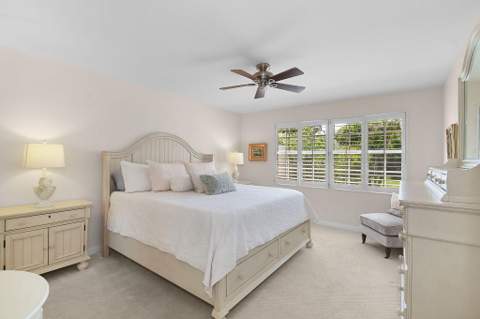 8016 SE Peppercorn Court, Hobe Sound FL - photo 13 of 41