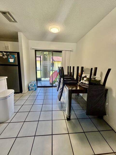 419 Glenwood Drive, West Palm Beach FL - photo 7 of 13