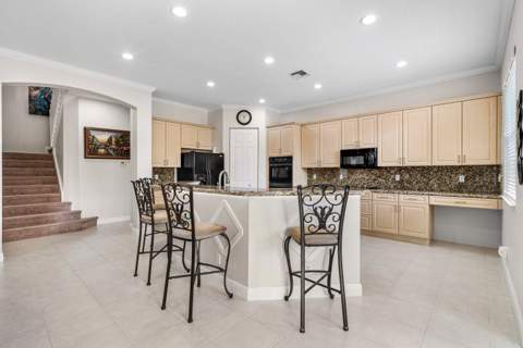 7346 Denicola Lane, Lake Worth FL - photo 18 of 72