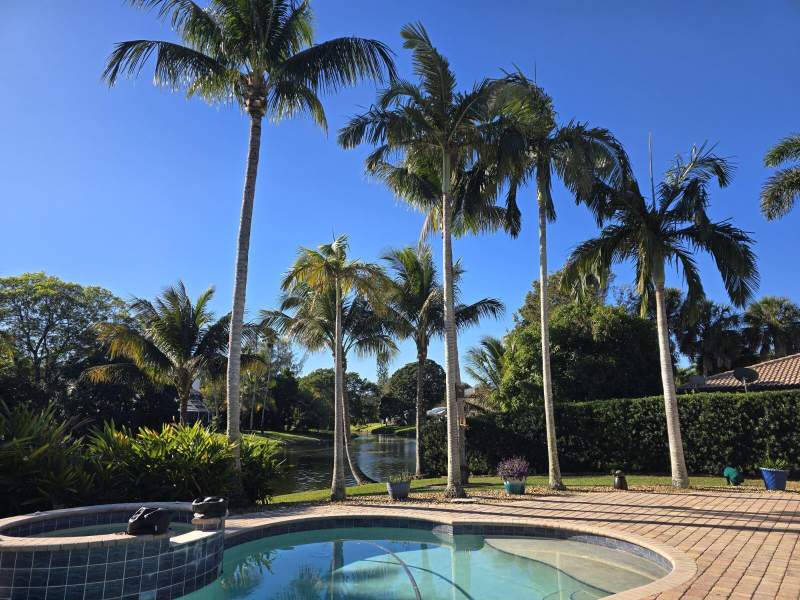 3 bedroom Single Family Residence at 2017 NW 102nd Terrace, Maplewood, Coral Springs — photo 2