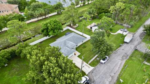 6539 Alexander Road, West Palm Beach FL - photo 11 of 51