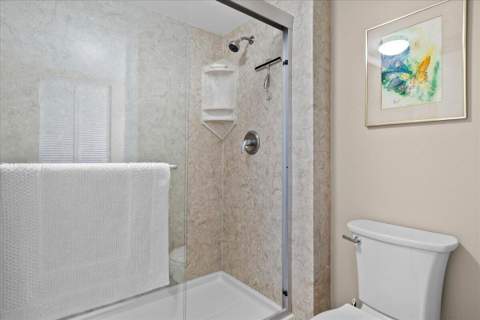 3323 Lucerne Park Drive, Greenacres FL - photo 19 of 39