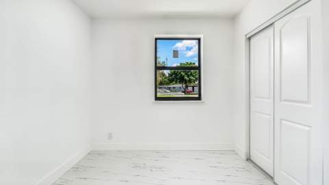 118 Newton Road, West Park FL - photo 20 of 45