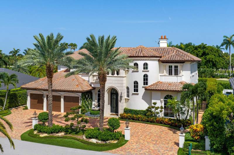 5 bedroom Single Family Residence at 1801 Thatch Palm Drive, Royal Palm Yacht & Country Club, Boca Raton — photo 4