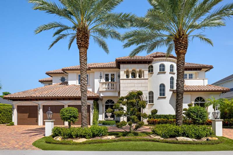 5 bedroom Single Family Residence at 1801 Thatch Palm Drive, Royal Palm Yacht & Country Club, Boca Raton — photo 2
