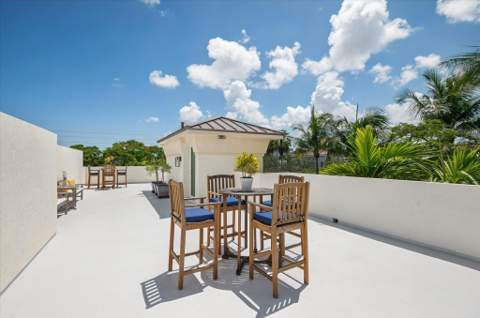 608 NE 11th Avenue, Fort Lauderdale FL - photo 7 of 38