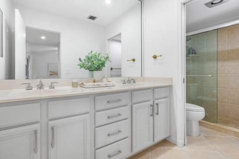 4367 B Quail Ridge Drive #Sandpiper, Boynton Beach FL - photo 18 of 45