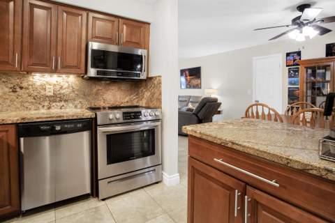 6411 Bay Club Drive #2, Fort Lauderdale FL - photo 14 of 37