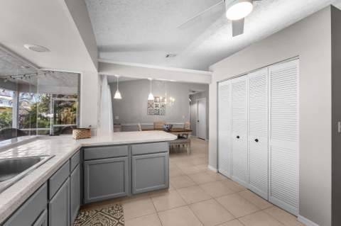 213 SW Nativity Terrace, Port St. Lucie FL - photo 12 of 28