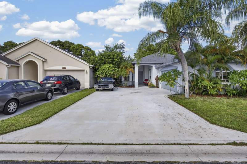 4 bedroom Single Family Residence at 1480 Lake Breeze Drive, Emerald Forest Of Wellington 2, Wellington — photo 5